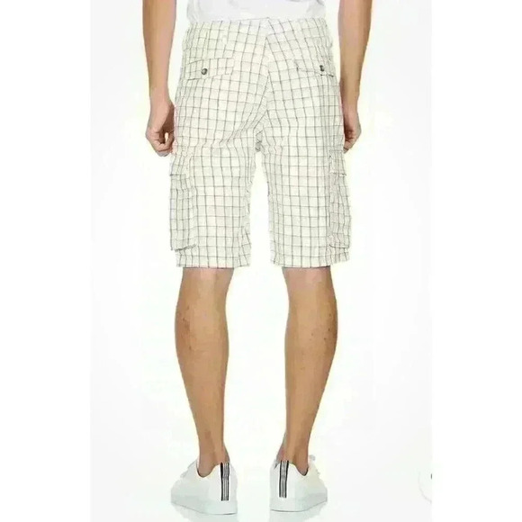 Levis Cargo Shorts Men’s 30 White Black Plaid Relaxed Fit White Tab Cotton NEW - Picture 1 of 12
